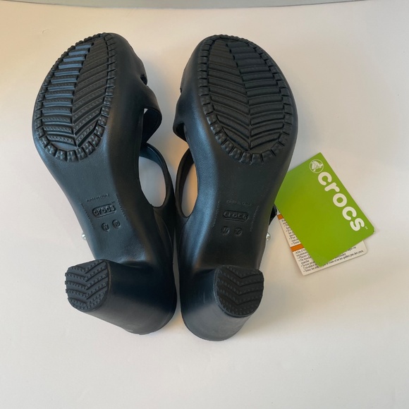 Crocs Black Heels Sandals Comfortable Classic Style‎ Shoes - Picture 3 of 7